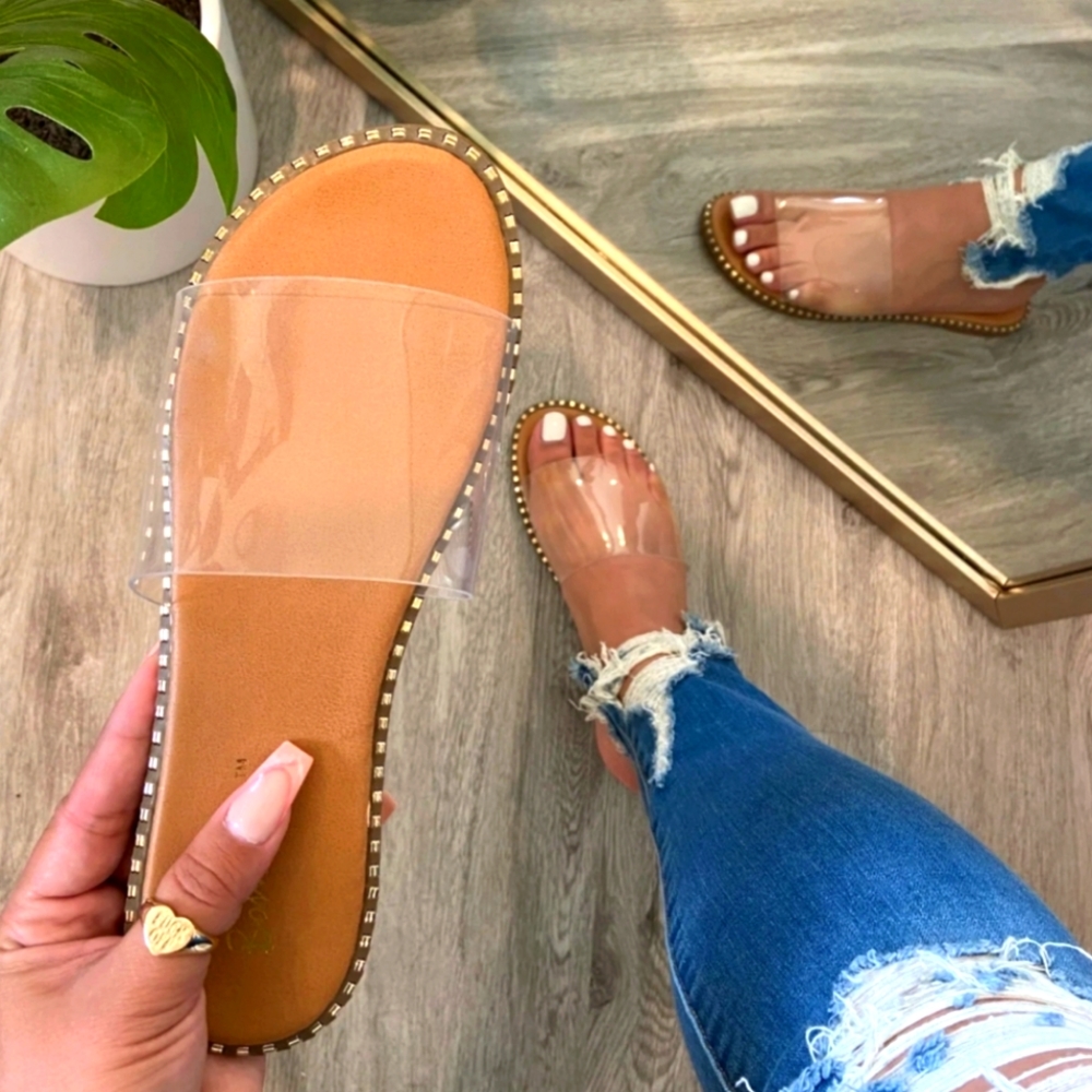 NIB Nikki Clear Wide-Band Slide Sandal